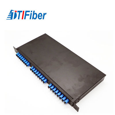 Los 24 paneles de remiendo portuarios de la fibra óptica de ODF caja terminal de la fibra óptica de 19 pulgadas