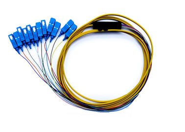 Coleta amarilla/anaranjada de la coleta de fibra óptica del paquete del SC UPC APC, del solo modo